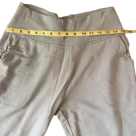 ATHLETA Coaster Luxe High Rise Jogger - M - Picture 5 of 11